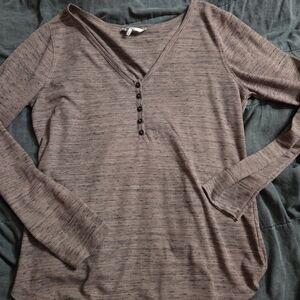 BKE Long Sleeve V-Neck Top - Dusty Pink